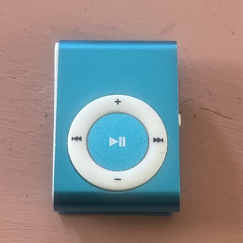 Blue clip mp3 player with - blue,